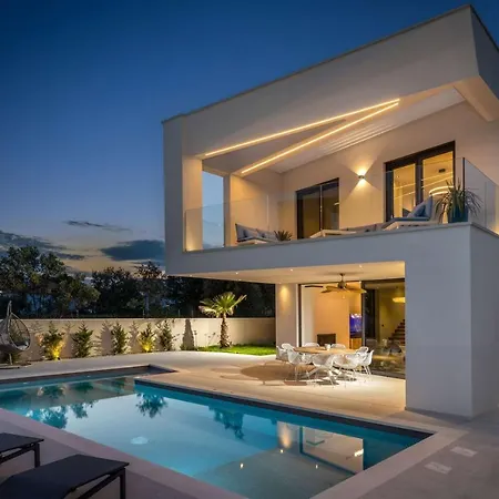 Villa Beautiful Meta *