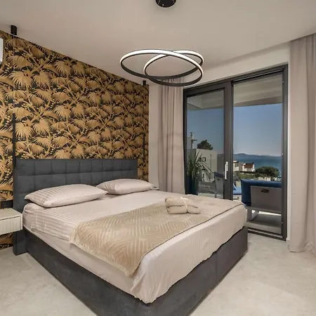 Beautiful Meta Villa
